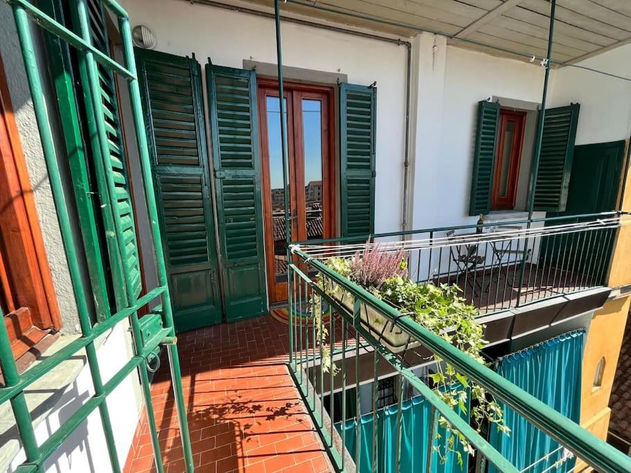 2-Bedroom Flat In The Heart Of Bergamo City Centre Kültér fotó