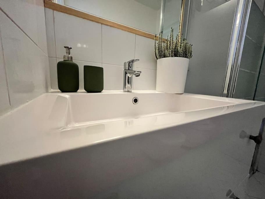2-Bedroom Flat In The Heart Of Bergamo City Centre Kültér fotó